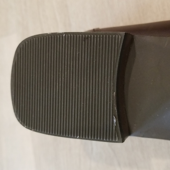 NWOT Trotters Size 8.5M - Picture 13 of 13